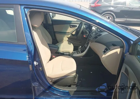 2016 Hyundai Elantra Se z USA, uszkodzony, nr VIN 5NPDH4AE6GH673366